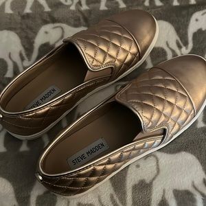 Worn Once Steve Maddens💗